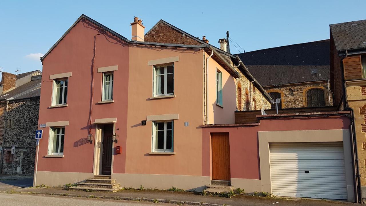 Les Quais De Meuse Revin (Ardennes) Exterior foto